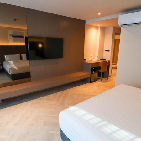 Hotel The One Cozy Living Pattaya Esterno foto