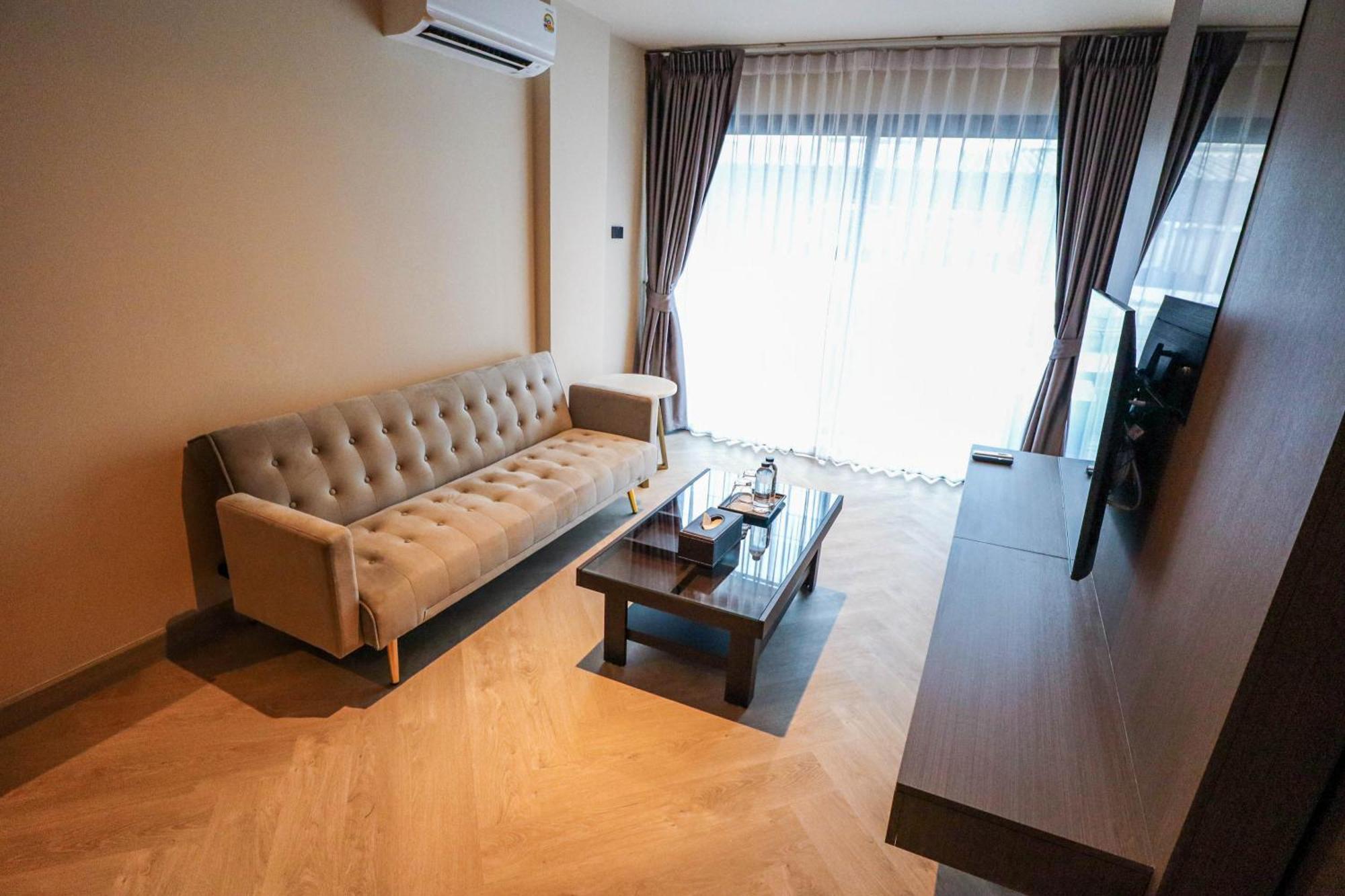 Hotel The One Cozy Living Pattaya Esterno foto