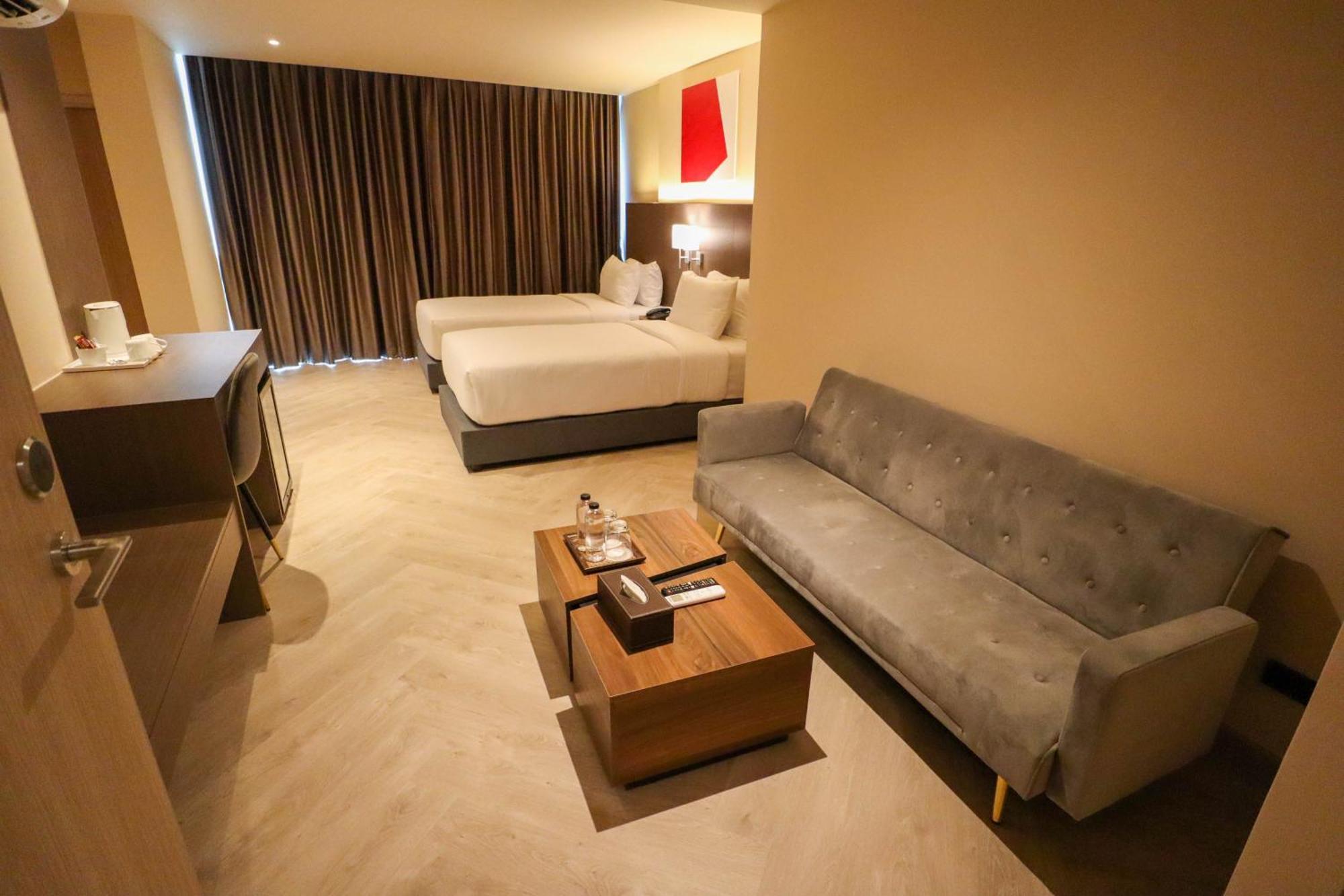 Hotel The One Cozy Living Pattaya Esterno foto